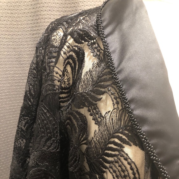 Vintage Black Lace Duster Kimono - Picture 2 of 3